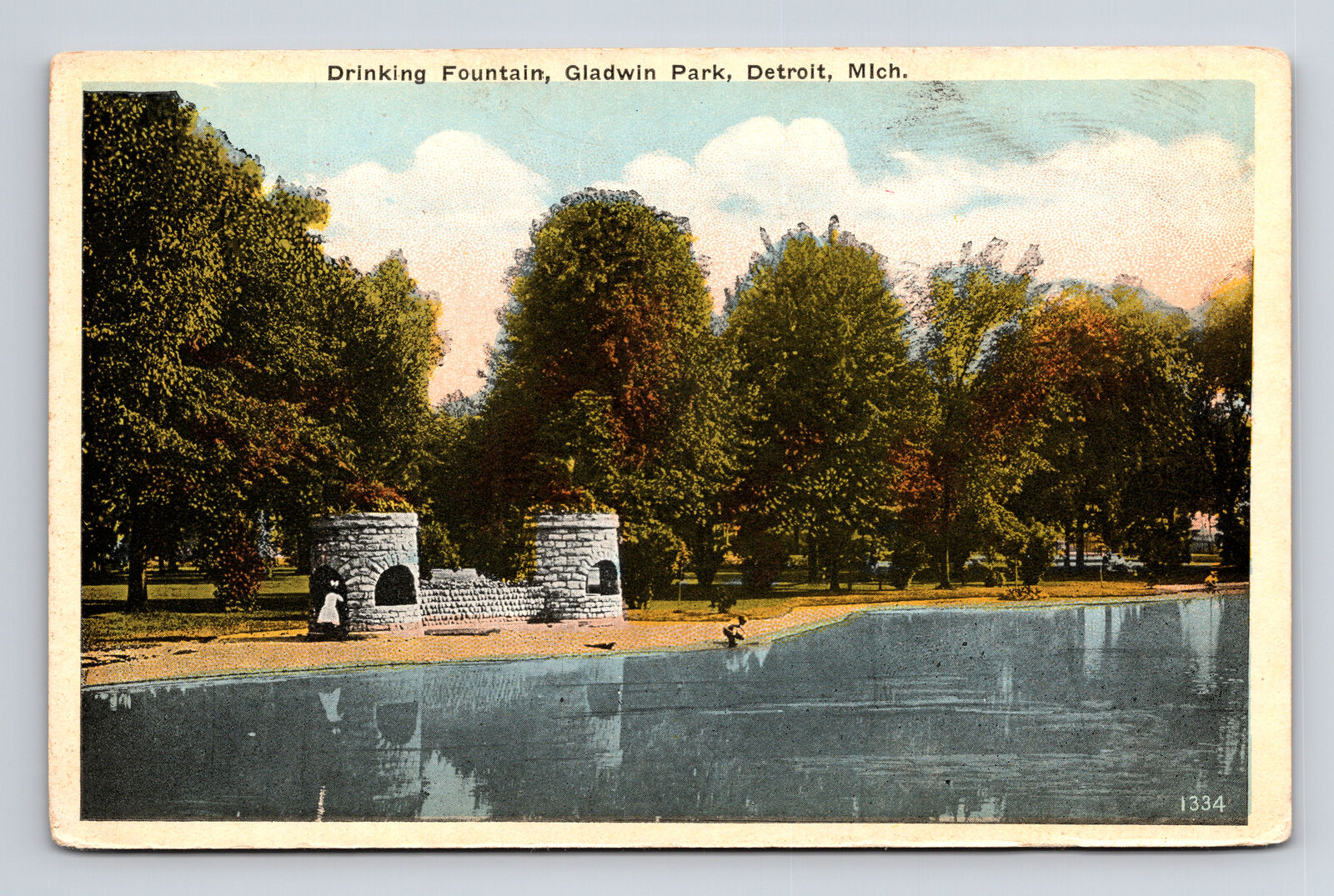 DB Postcard Detroit MI Michigan Gladwin Park Drinking Fountain