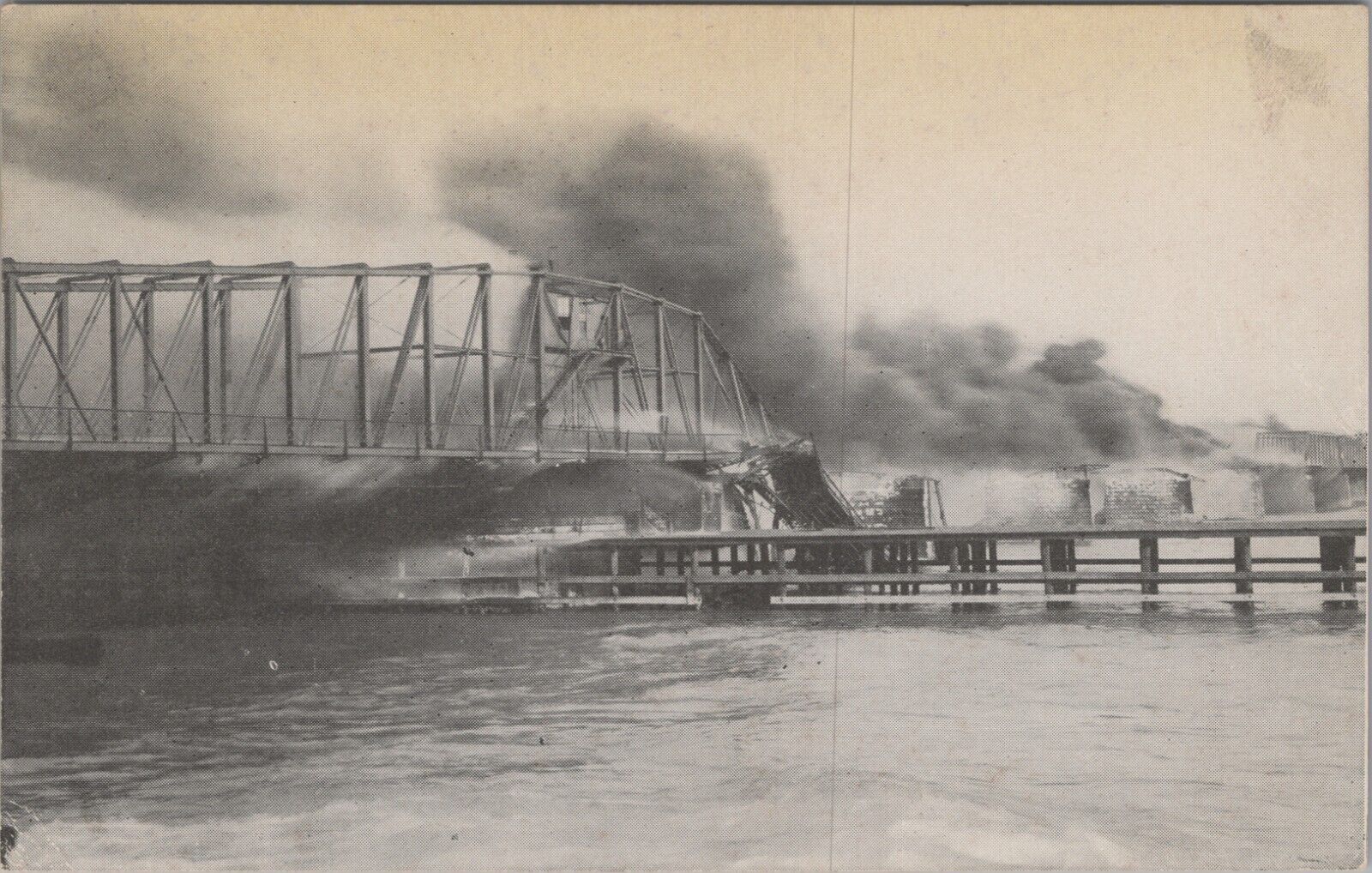 Belle Isle Bridge Fire April 27, 1915 UNP Postcard 7265a MR ALE