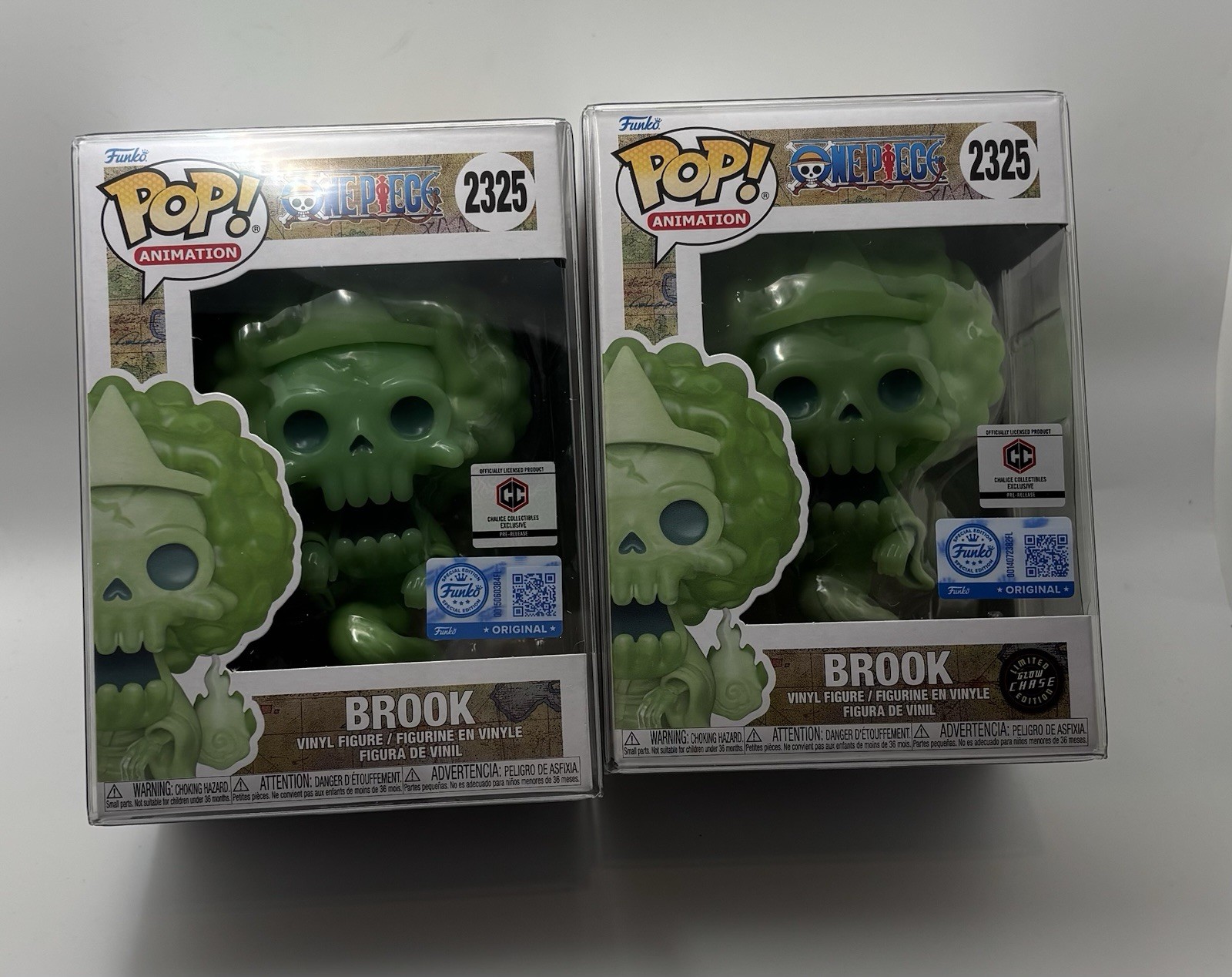 Funko One Piece Ghost Brook #2325 CHASE & Common - PRE-RELEASE Stickers - Mint