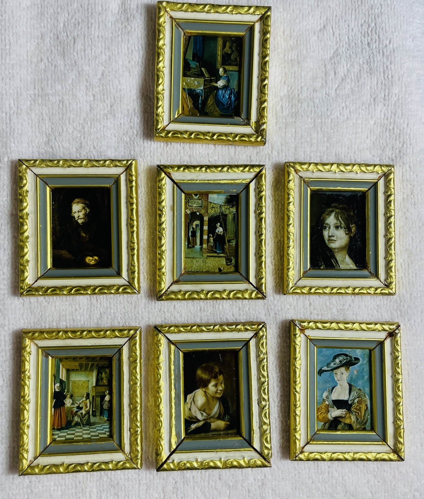 7 Unique Vintage framed miniatures. From the National Gallery London. 7 Unique Vintage framed miniatures. From the National Gallery London.