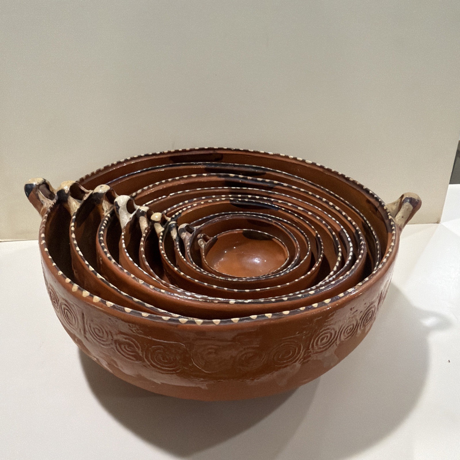 VTG SET OF 9 Primitive Rustic Mexican Terracotta Redware Handled Nesting Bowls VTG SET OF 9 Primitive Rustic Mexican Terracotta Redware Handled Nesting Bowls