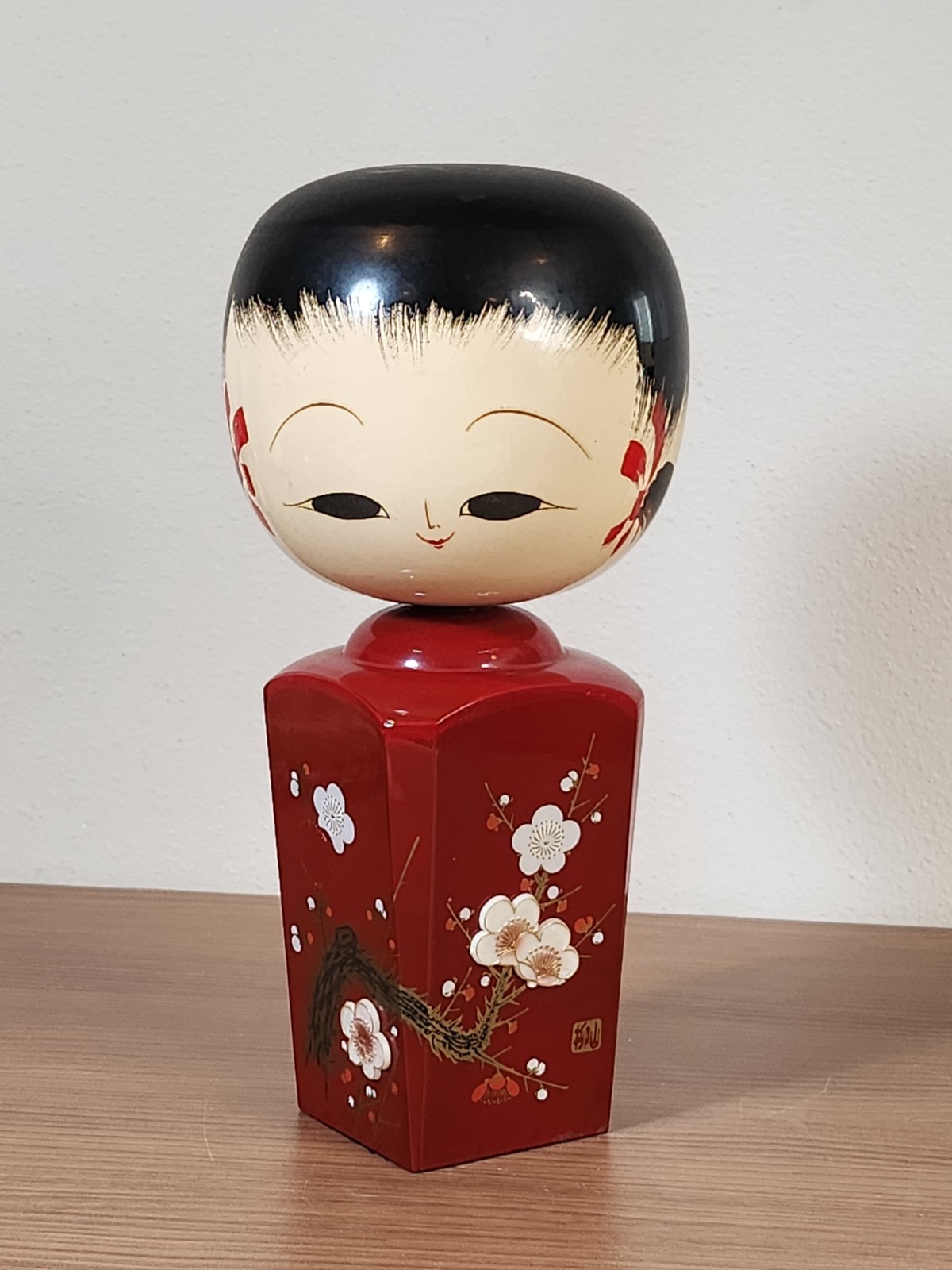 Japanese Urushi Lacquerware Sosaku Kokeshi Wooden Doll Yanagiyama 10 in