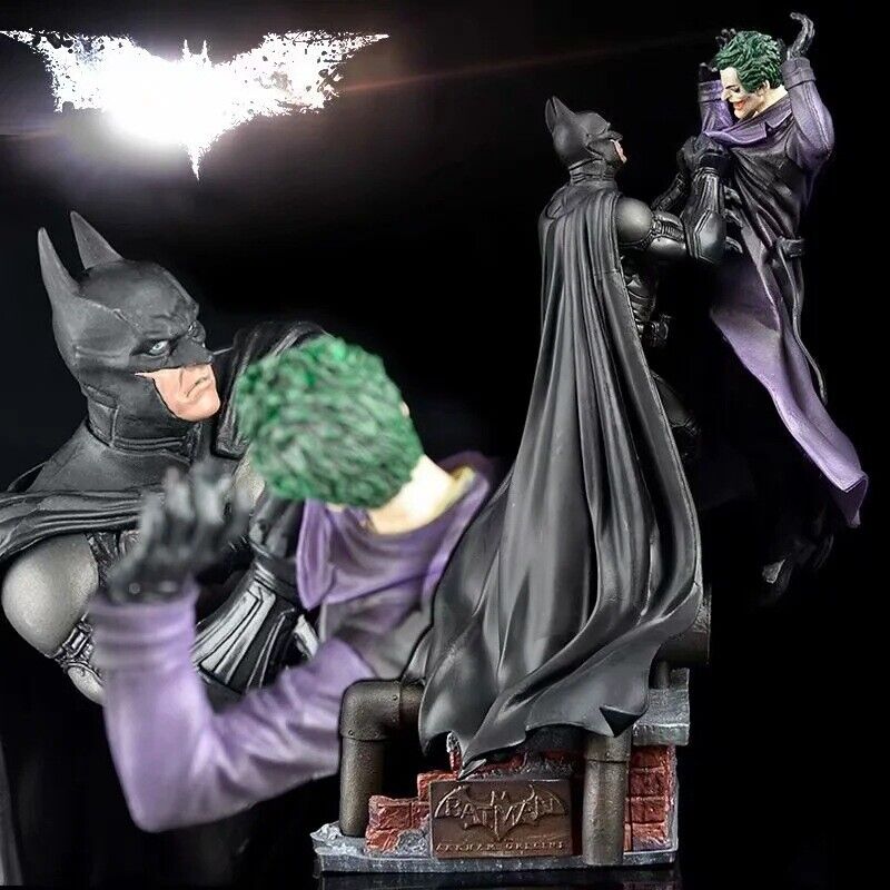 Warner Bros Batman Arkham Origins Statue VS Joker Collectors Edition DC