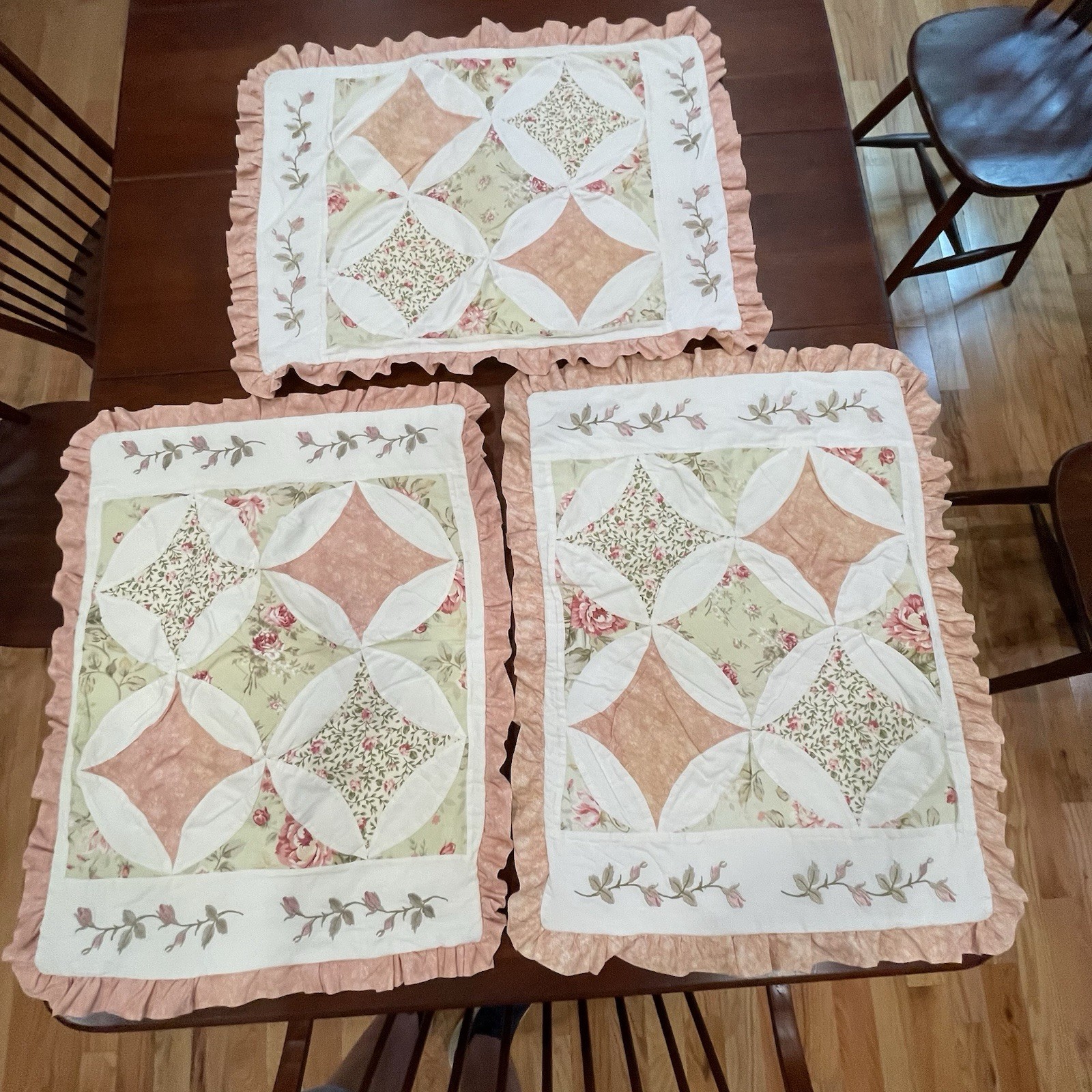 3 Vtg Green & Pink Pillow Shams Quilted & Embroidered Cathedral Window Reg Size