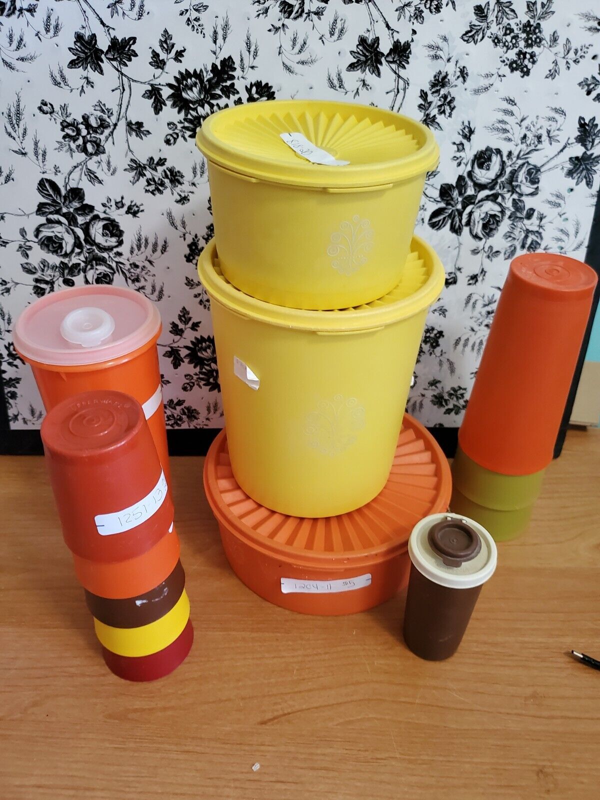 Large Lot of Vintage Tupperware Canisters, Cups, Shaker 