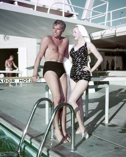 Fernando Lamas Arlene Dahl in swimwear by Ambassador Hotel L.A. pool 11x17 poste