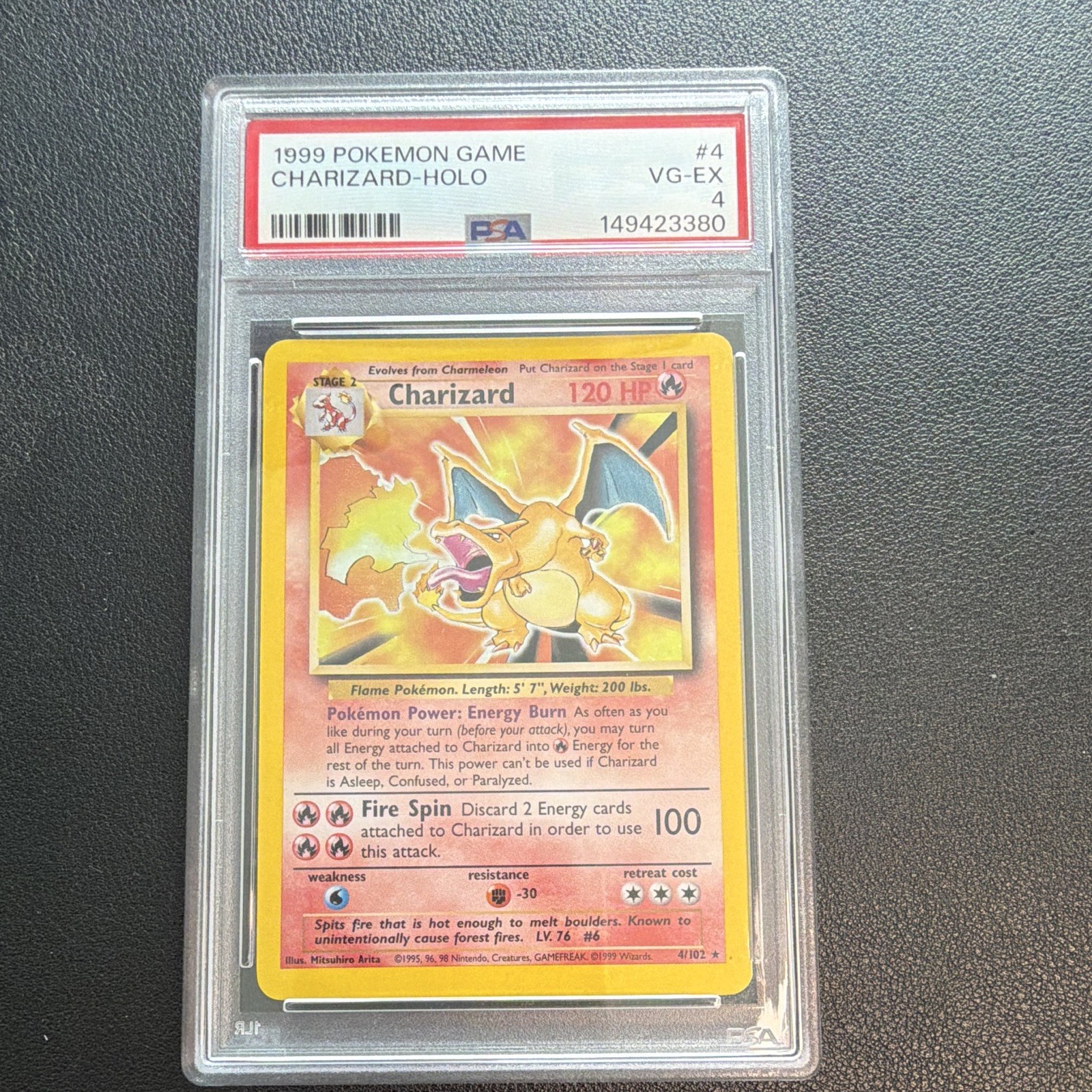 Pokemon TCG 1999 Pokémon Base Set Charizard Holo #4/102 PSA 4