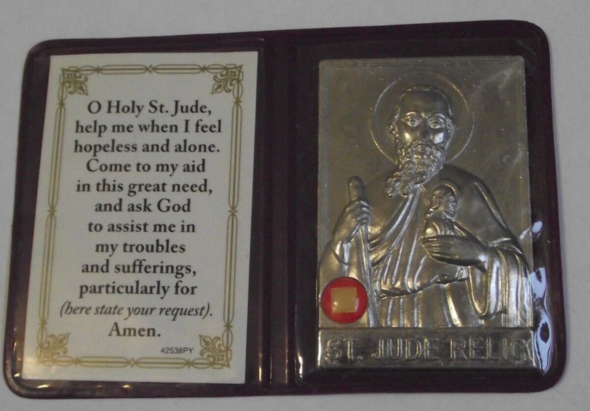 Vtg medal pocket shrine St Jude Patron hopeless cases relic prayer card p folder
