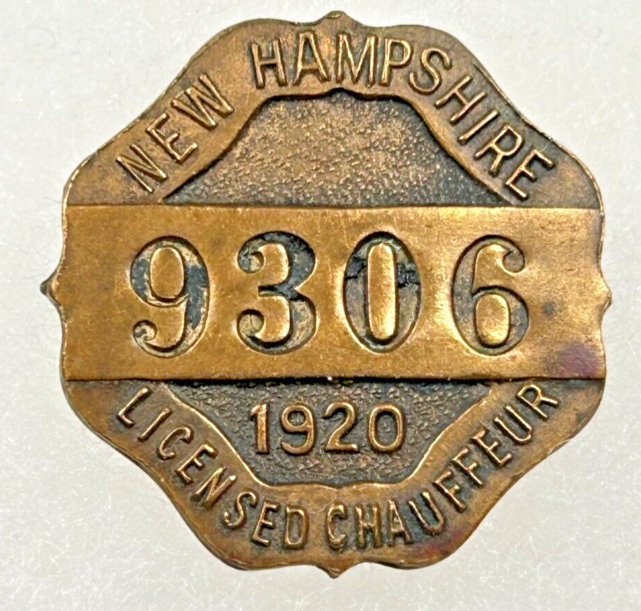 1920 NEW HAMPSHIRE CHAUFFEUR / DRIVER BADGE #9306