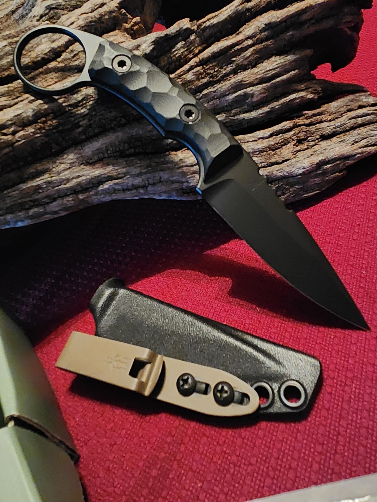 Compliance Edge Knives.SVM-R,BLACKOUT,DLC DOUBLE EDGE,-MAGNA-CUT. --BRAND NEW -