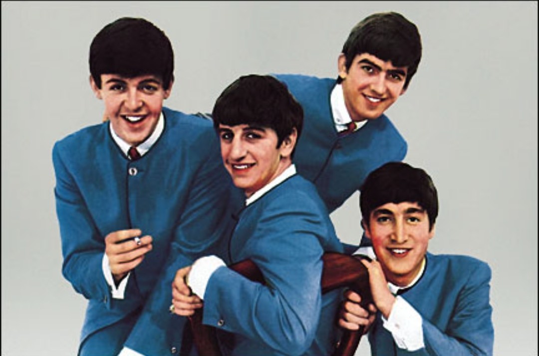 Celebrity Postcard, The Beatles 3378, new unused, 4 Celebrity Postcard, The Beatles 3378, new unused, 4