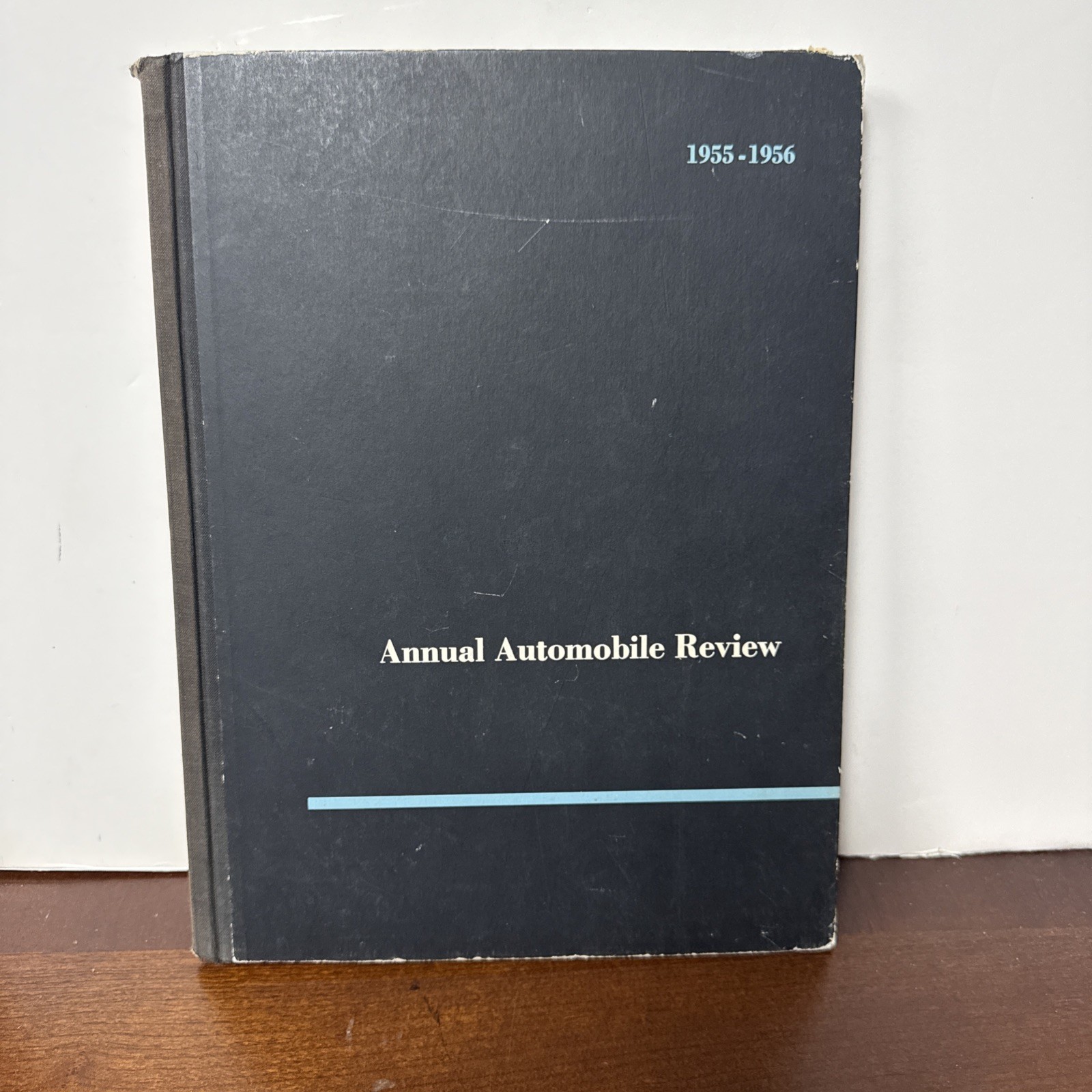 AUTOMOBILE YEAR ANNUAL AUTOMOBILE REVIEW 1955 - 1956