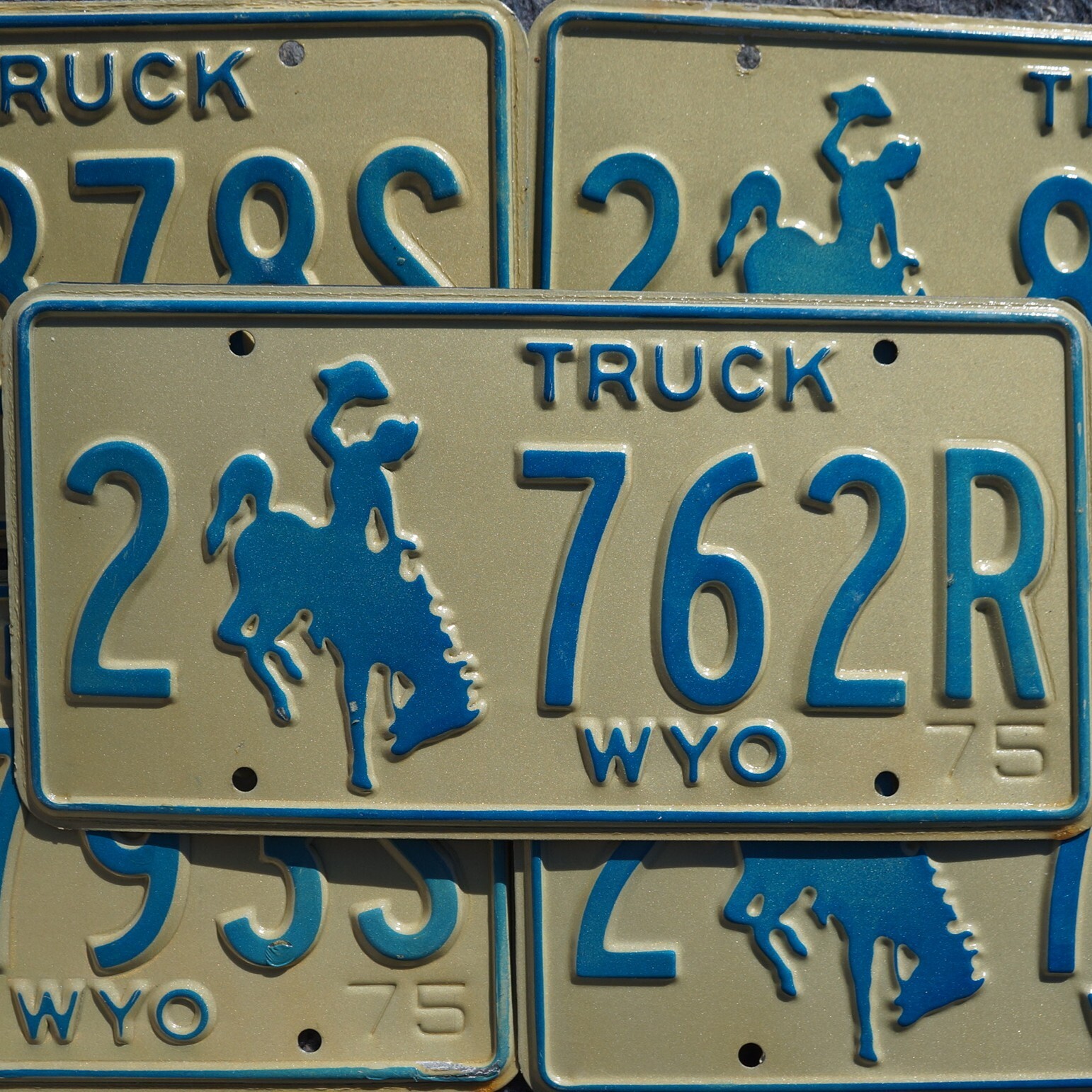 1975 WYOMING LICENSE PLATES - TRUCK BLUE COWBOY HORSE EMBOSSED License Plate Tag 1975 WYOMING LICENSE PLATES - TRUCK BLUE COWBOY HORSE EMBOSSED License Plate Tag