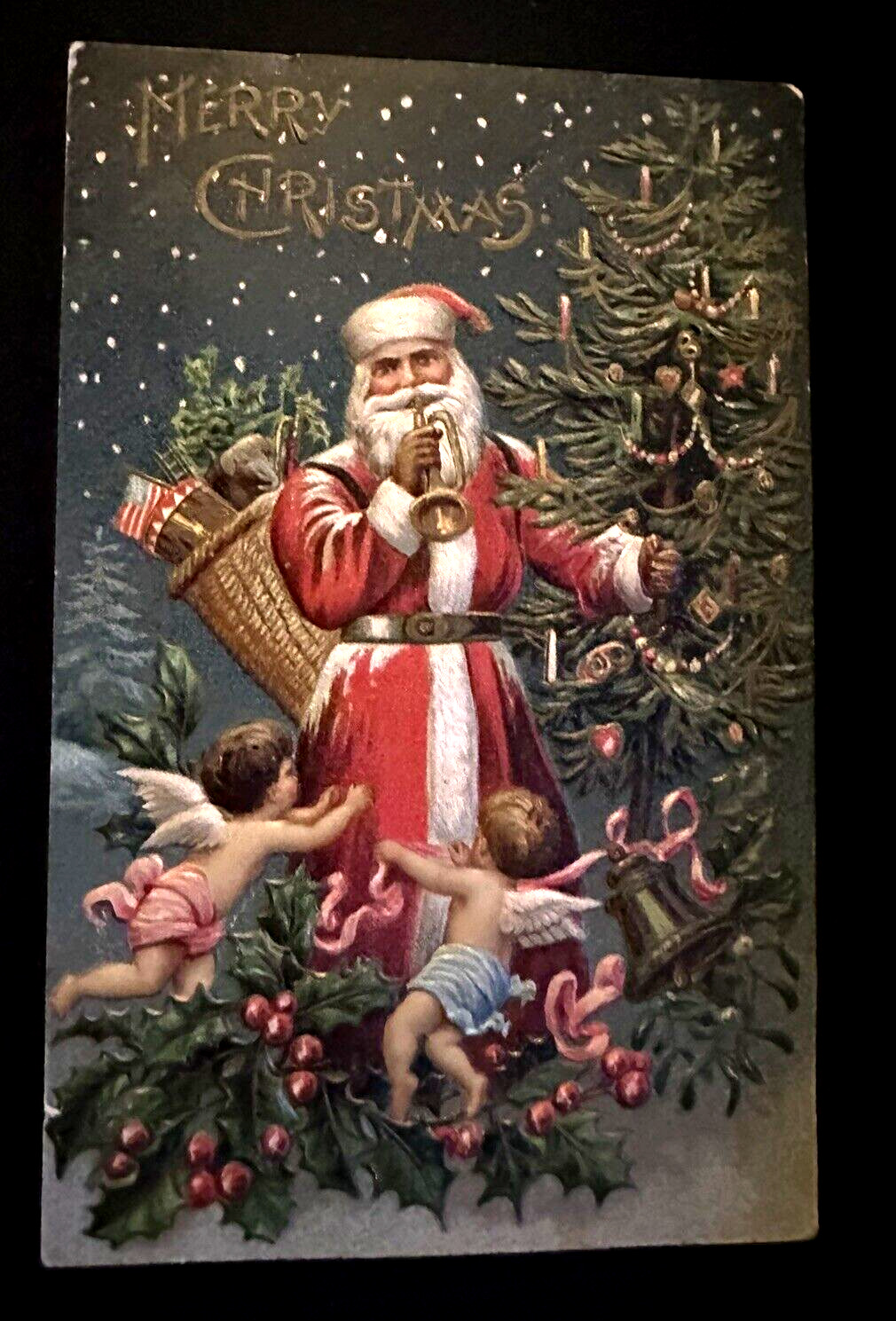 Patriotic Red Robe Santa Claus with Angels~USA Flag~Tree~Christmas Postcard~k457