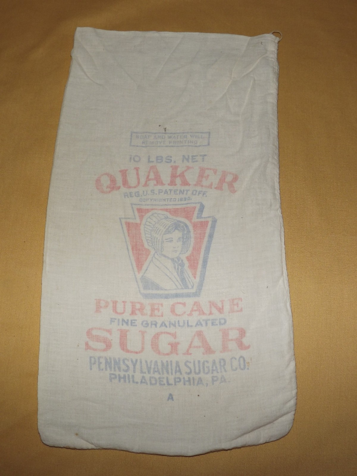 VINTAGE QUAKER PENNSYLVANIA SUGAR CO PURE CANE SUGAR CLOTH SACK VINTAGE QUAKER PENNSYLVANIA SUGAR CO PURE CANE SUGAR CLOTH SACK