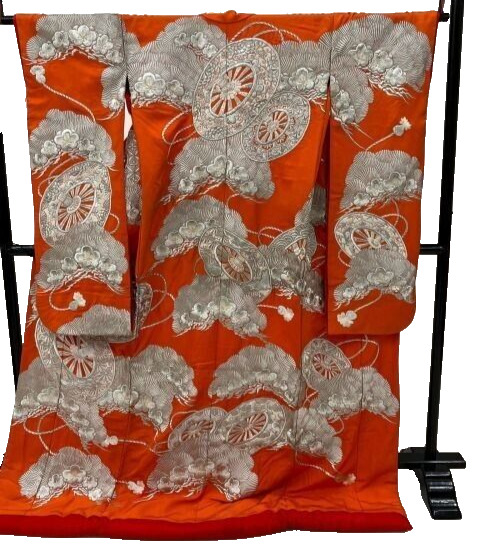 Japanese Silk Kimono Uchikake Vintage Gorgeous wedding Red Silver Flowers  (u83)
