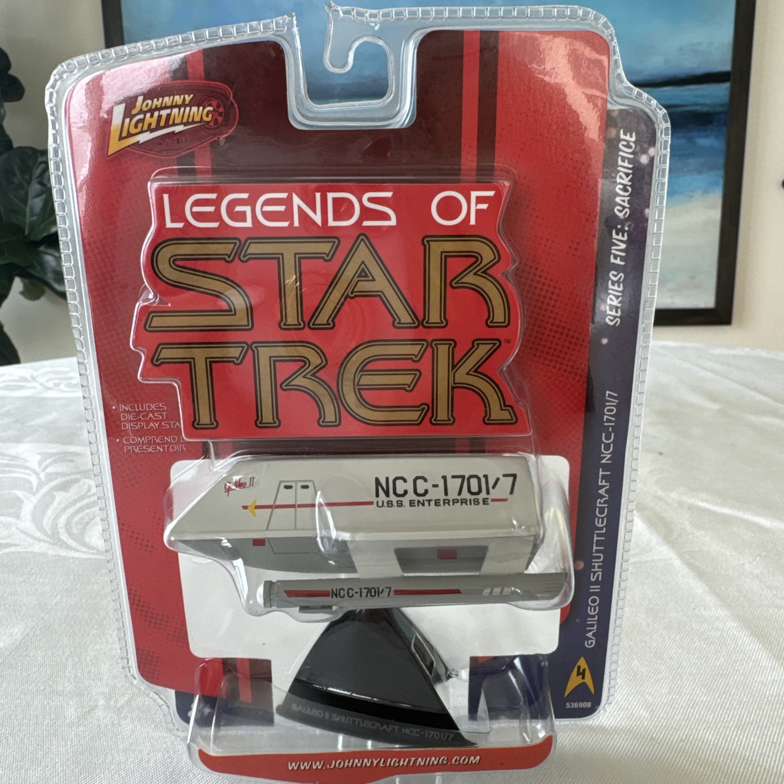 2008 Johnny Lightning LEGENDS STAR TREK - GALLEO III Shuttlecraft NCC-1701/7 2008 Johnny Lightning LEGENDS STAR TREK - GALLEO III Shuttlecraft NCC-1701/7