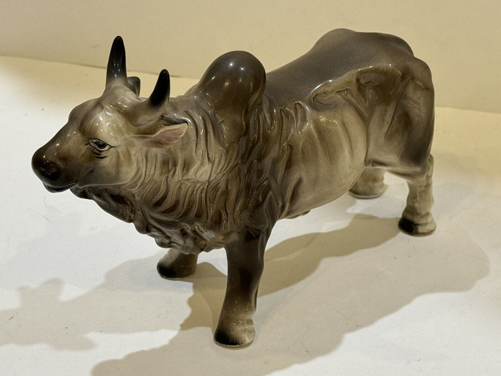 Vintage Brahman Bull Figurine Porcelain Cow Bulls 9x6 Brahma Bull large