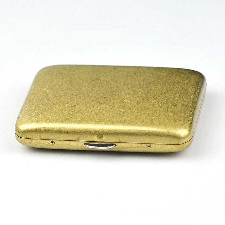 High Grade Collectable Vintage Solid brass / copper cigarette case holder High Grade Collectable Vintage Solid brass / copper cigarette case holder