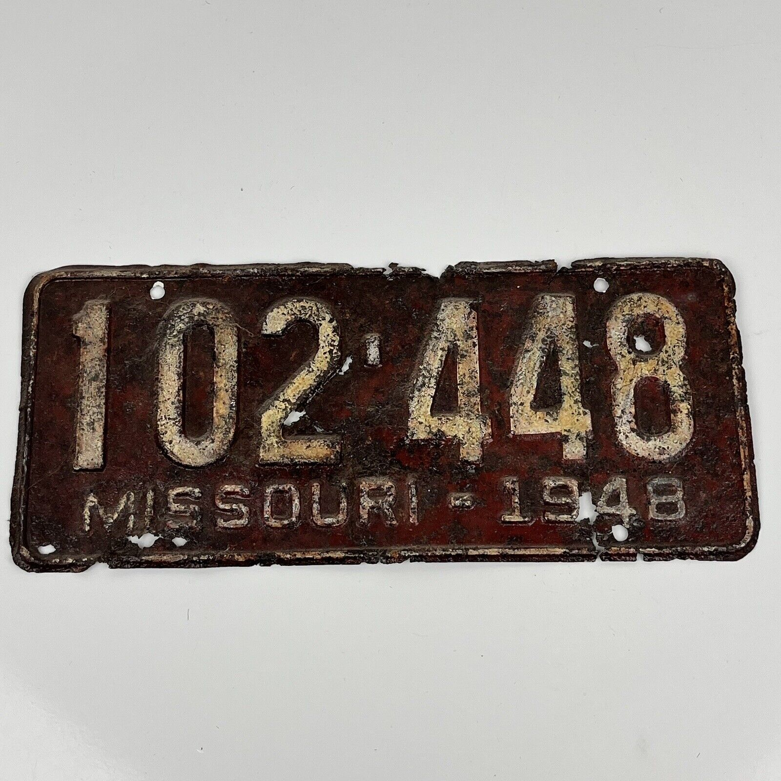 1948 MISSOURI LICENSE PLATE TAG    102-448