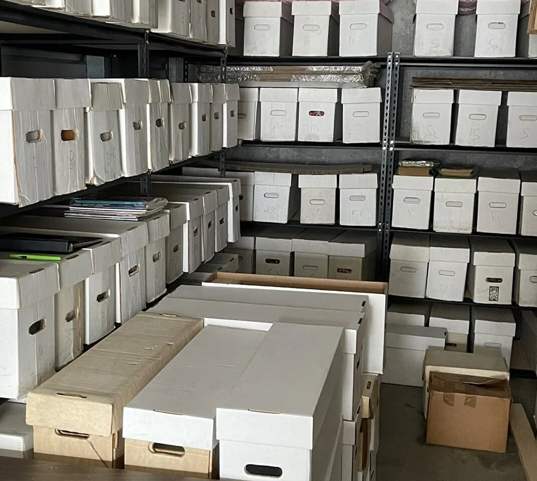 Huge Lot Of Comics - Storage Unit Find -     100 assorted  comics