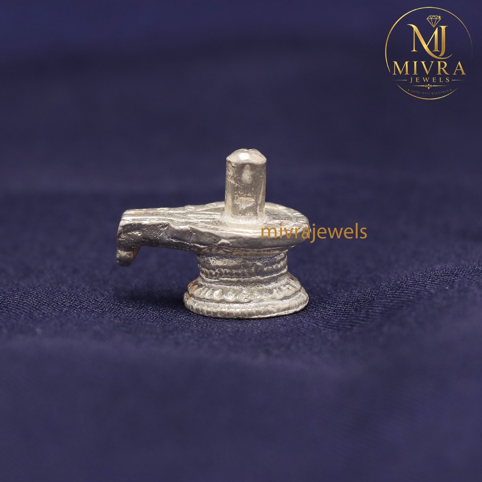 Handcrafted Solid Silver Shivling Statue 10.5g 2.3cm | Silver Price Online
