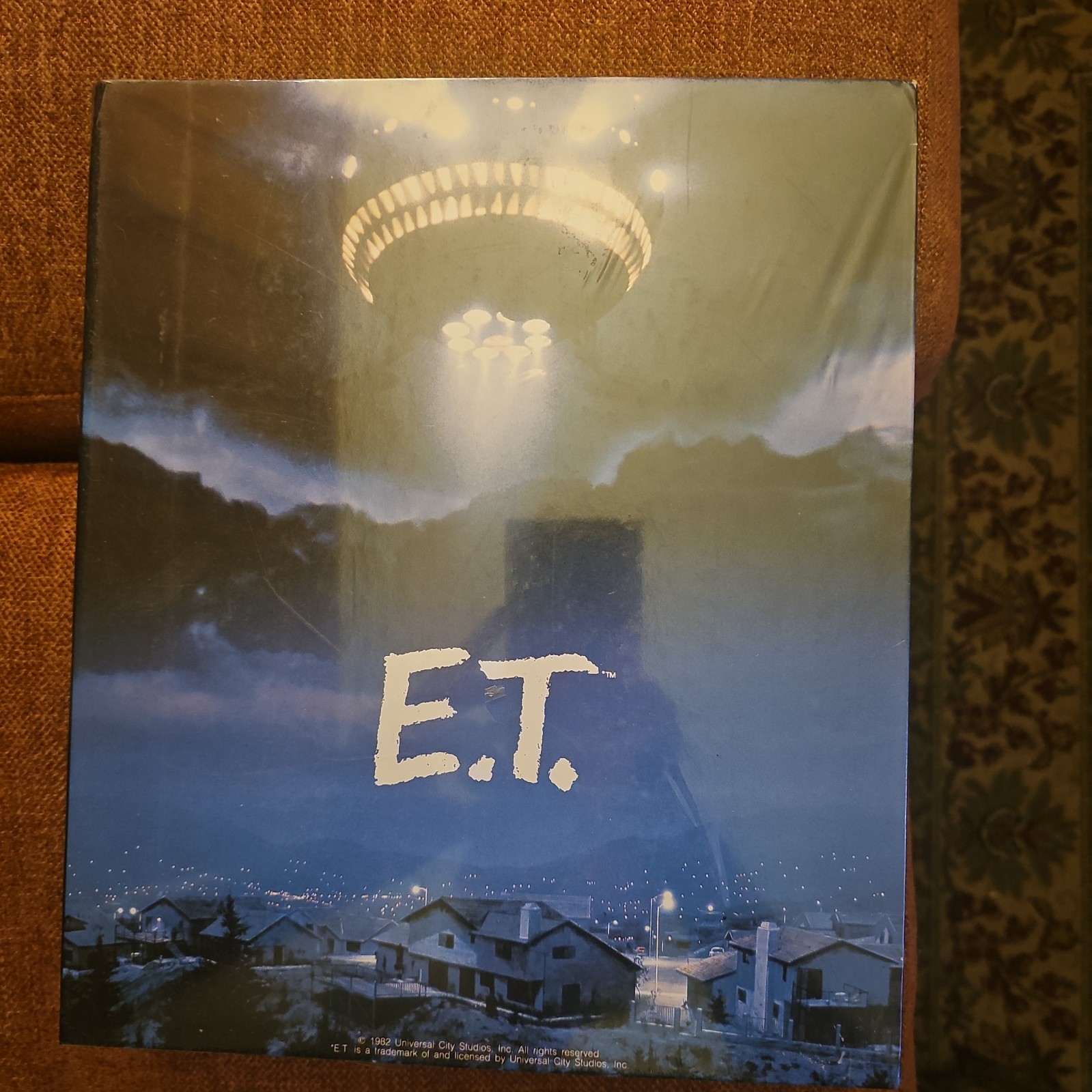 E.T. The Extra-terrestrial 3 Ring Binder 1982 New/Sealed E.T. The Extra-terrestrial 3 Ring Binder 1982 New/Sealed