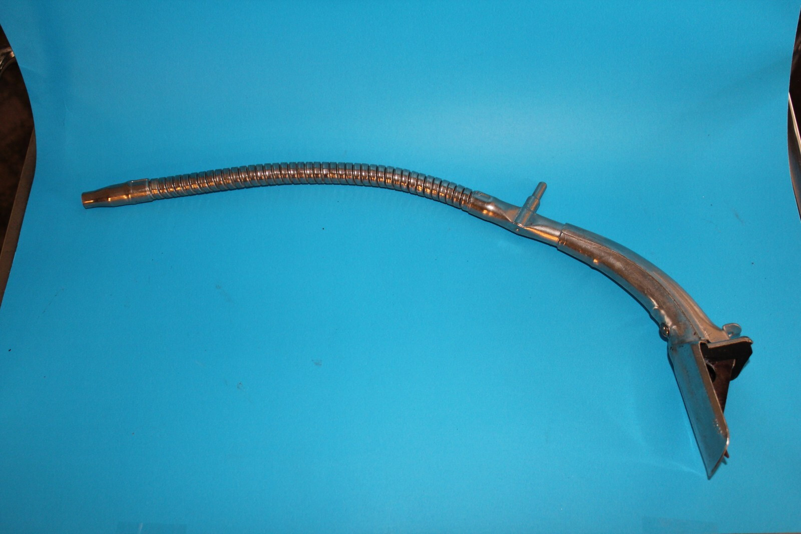 Vtg J-Mark Model J-M#4V Oil Transmission Fluid Filler Gas Station Collectable Vtg J-Mark Model J-M#4V Oil Transmission Fluid Filler Gas Station Collectable