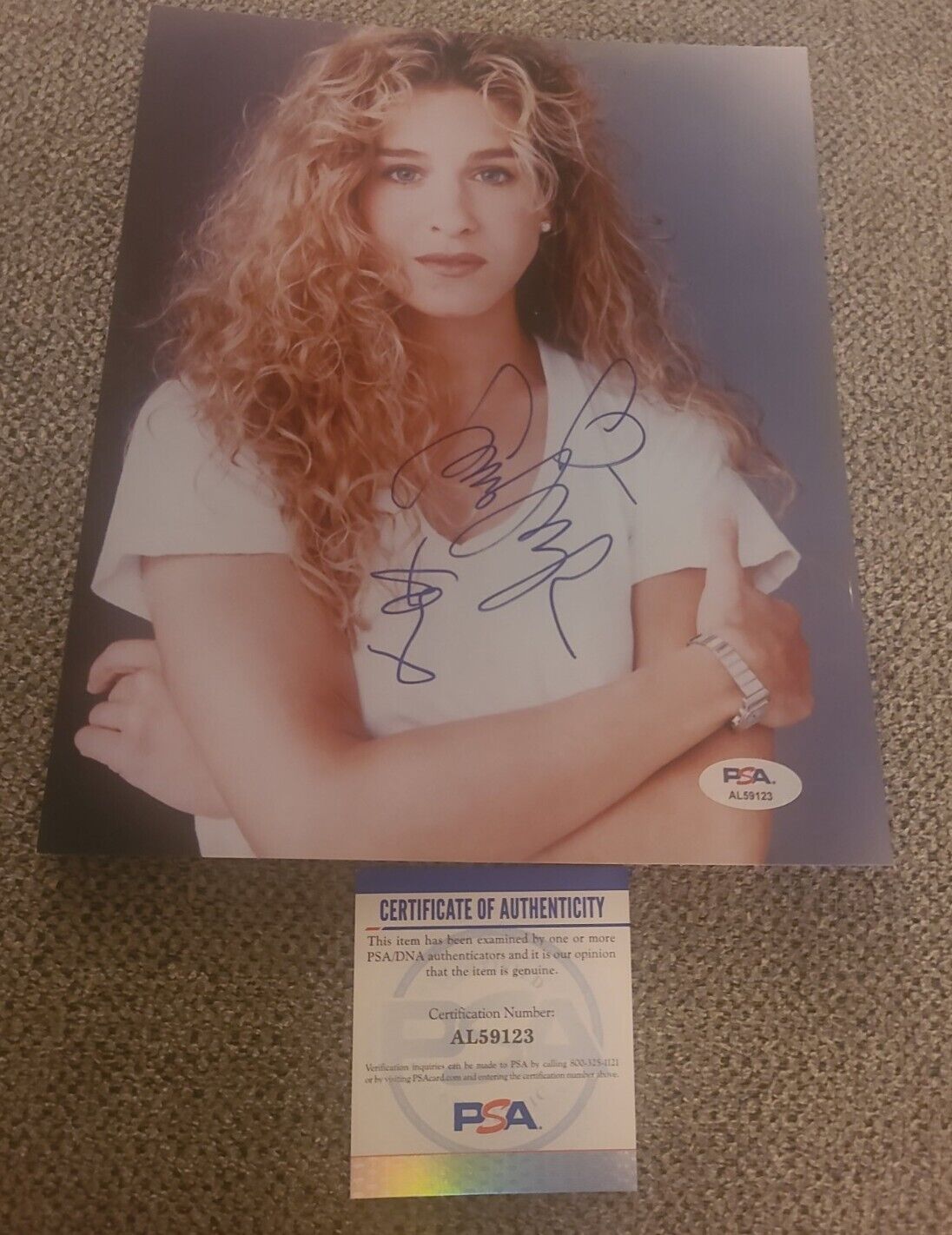 SARAH JESSICA PARKER SIGNED 8X10 PHOTO SEX AND THE CITY PSADNA AUTHENTIC#AL59123