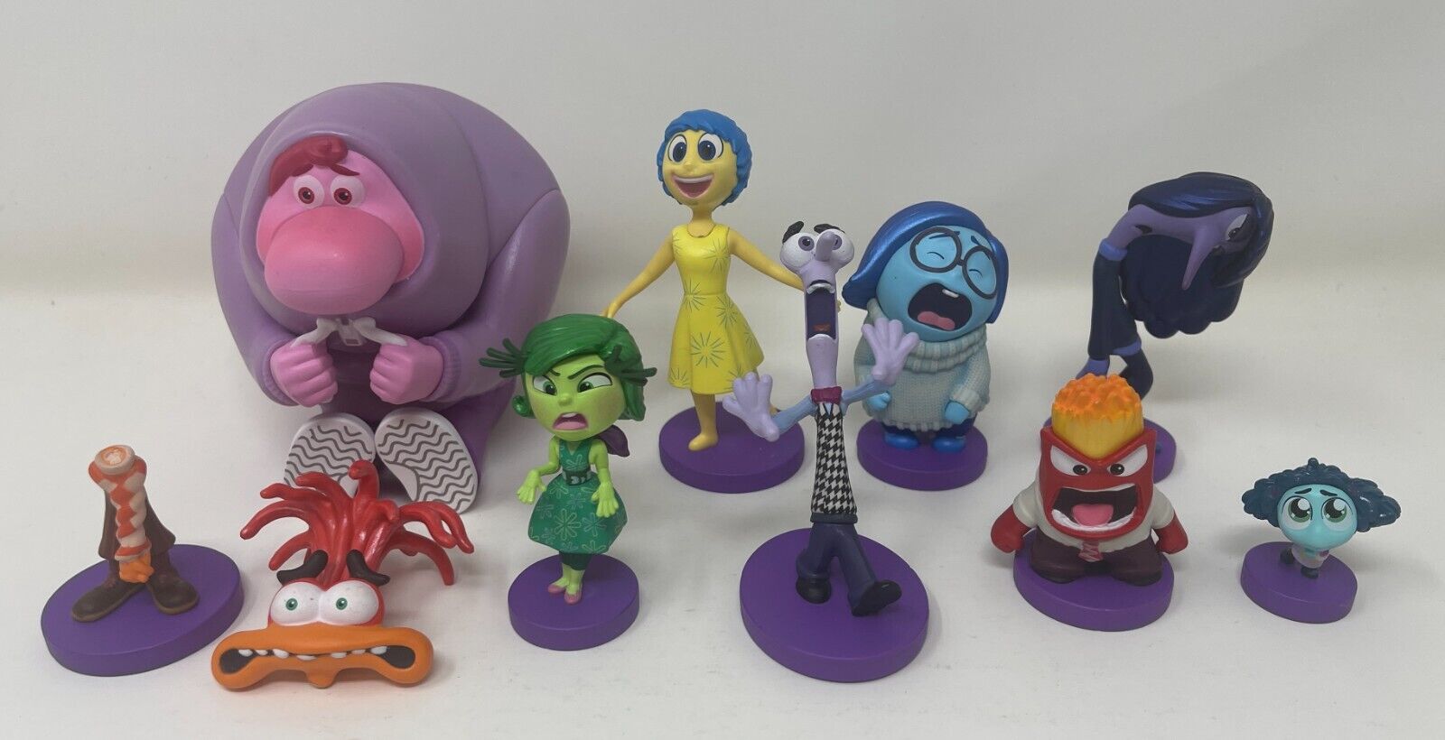 Disney Parks Pixar Inside Out 2 Deluxe 9 Figure Set Embarrassment Anxiety RARE