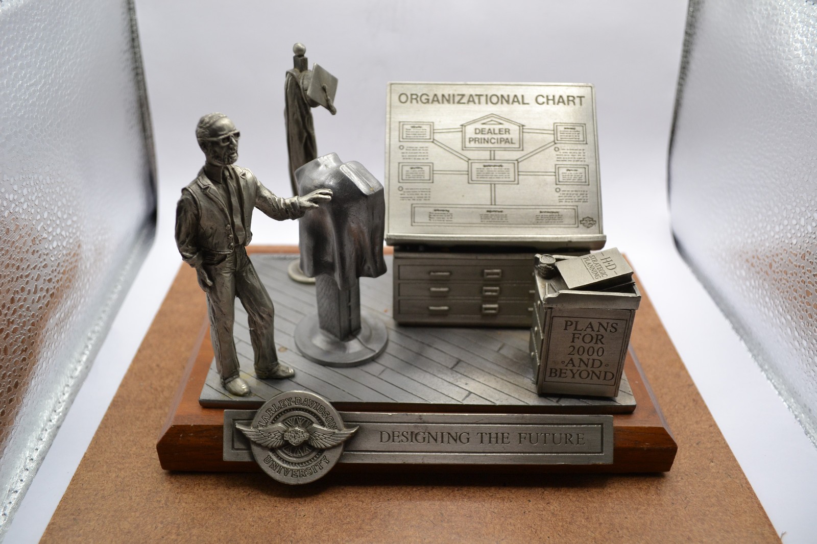 NIB Harley-Davidson University 1999 Limited Edition Pewter Sculpture 1 Of 2000 NIB Harley-Davidson University 1999 Limited Edition Pewter Sculpture 1 Of 2000