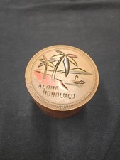 12-VINTAGE JAPAN HAWAII ALOHA SOUVENIR WOODEN TIKI LUAU COATERS LIDDED CONTAINER picture