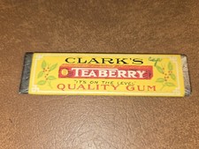 ANTIQUE 1926 CLARK'S TEABERRY QUALITY CHEWING GUM STICK UNUSED IN YELLOW WRAPPER picture
