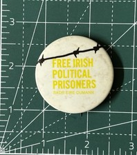 Vintage IRA Free Irish Political Prisoners Rare Button 1970s picture