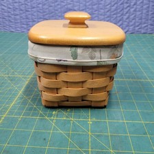 Vintage Longaberger Small Basket With Lid 4.5” picture