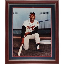 Hank Aaron Autographed Milwaukee Braves Deluxe Framed 16x20 Photo picture