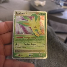 Pokémon TCG Leafeon LV.X 99/100 Majestic Dawn Ultra Rare Holo EN 2008 picture