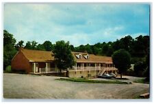c1950's Fort Savannah Inn Motel Car Lewisburg West Virginia WV Vintage Postcard picture