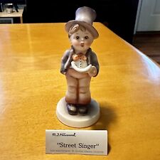 Hummel Figurine Street Singer #131 Mint RARE 5