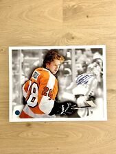 Claude Giroux Philadelphia Flyers Spotlight Signed 11x14 Photo NHL AUTOGRAPH COA picture