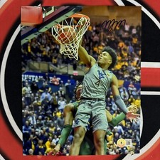 Miles McBride Signed West Virginia NCAA 8x10 Photo Autographed Beckett BAS COA picture