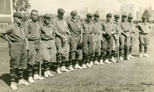1936 The Australian Cricket Team Playing Baseball Old Photo picture