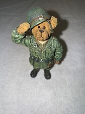 boyds bears figurines Saluting Soldier With Movable Arms picture