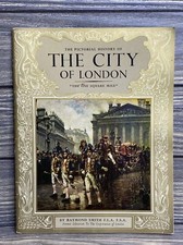 Vintage Souvenir Book The Pictorial History Of The City Of London Paperback picture