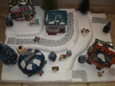 Christmas Village Display Platform X Large C30 For Lemax Dept 56 Dickens + More picture