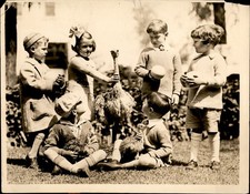 GA289 1926 Orig Underwood Photo 1ST OSTRICH CHICKS OF SPRING CAWSON OSTRICH FARM picture