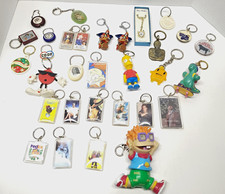 lot of 30 VTG keychains - Rugrats Simpsons Spuds - Movies cartoons & more  look picture