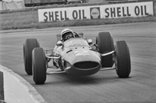 Italian racing driver Lorenzo Bandini driving a Ferrari 1960s OLD PHOTO picture