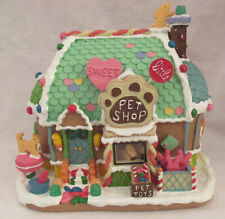 Lemax Christmas Village SWEET LITTLE PET SHOP c 2019 Polyresin Lighted Building  picture