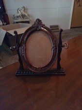 Vintage Victorian - Style Ornate Swivel Picture Frame picture